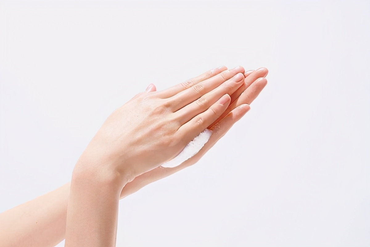 夏季高温清凉,高温天气穿什么凉快