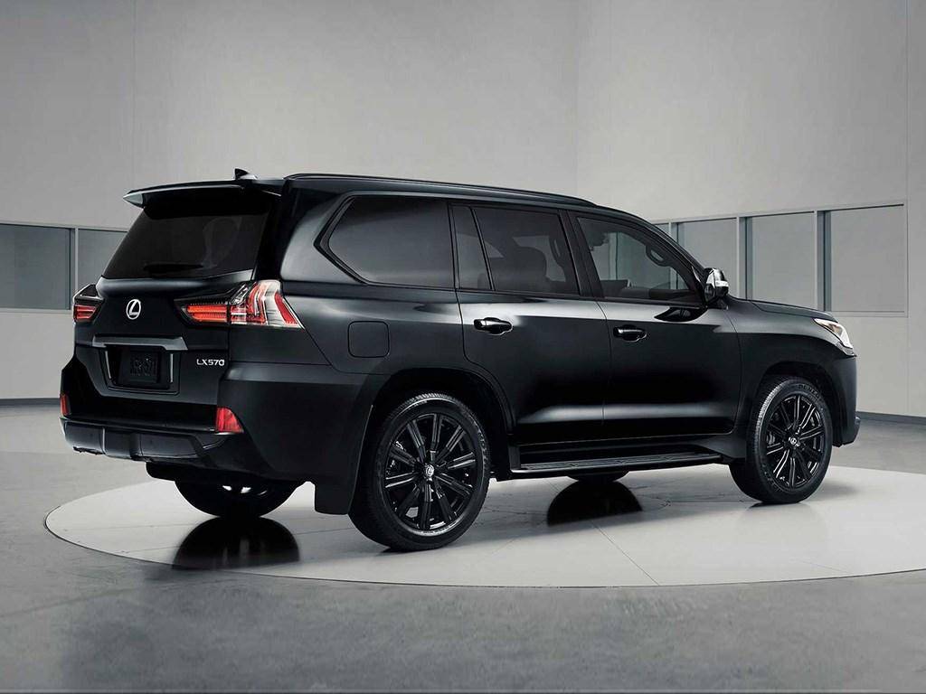 自吸宝马v8和奔驰v8,最便宜的v8自吸