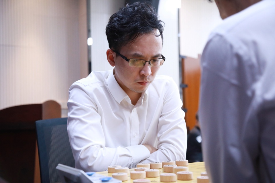 亳州战报|象甲联赛第六轮战罢，许文章含笑认输