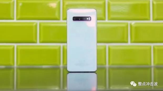 三星s10还能挽回中国市场吗 (三星s10在中国能翻身吗)