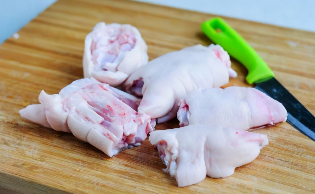 买猪蹄怎么切块,买猪蹄怎么挑视频