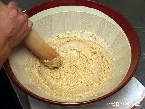 日本豆腐不是豆腐为啥叫豆腐 (日本豆腐跟普通豆腐有什么区别)