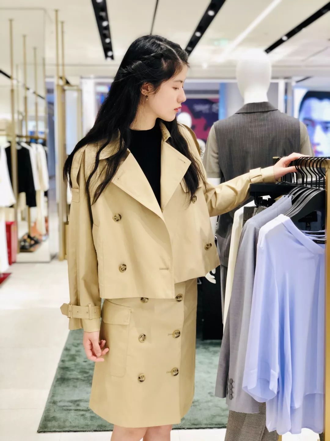 球场也是商场,球场是男人的战场