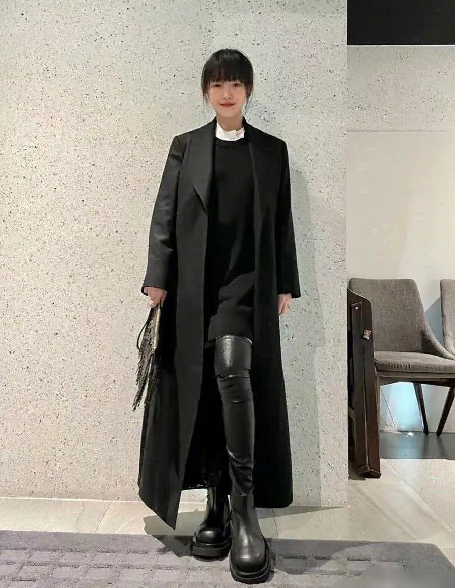 汪小菲大s戴眼镜照片,汪小菲大s最新同框