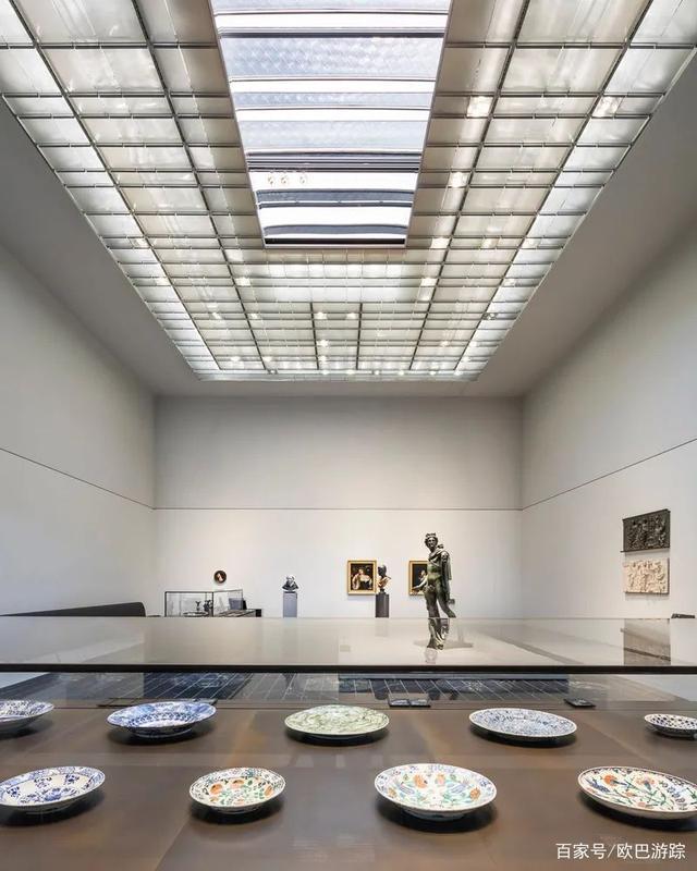 迪拜阿布扎比人工岛,世界七大建筑奇迹迪拜人工岛