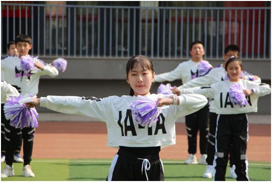 东风路小学的啦啦操,河南省东风路小学啦啦操