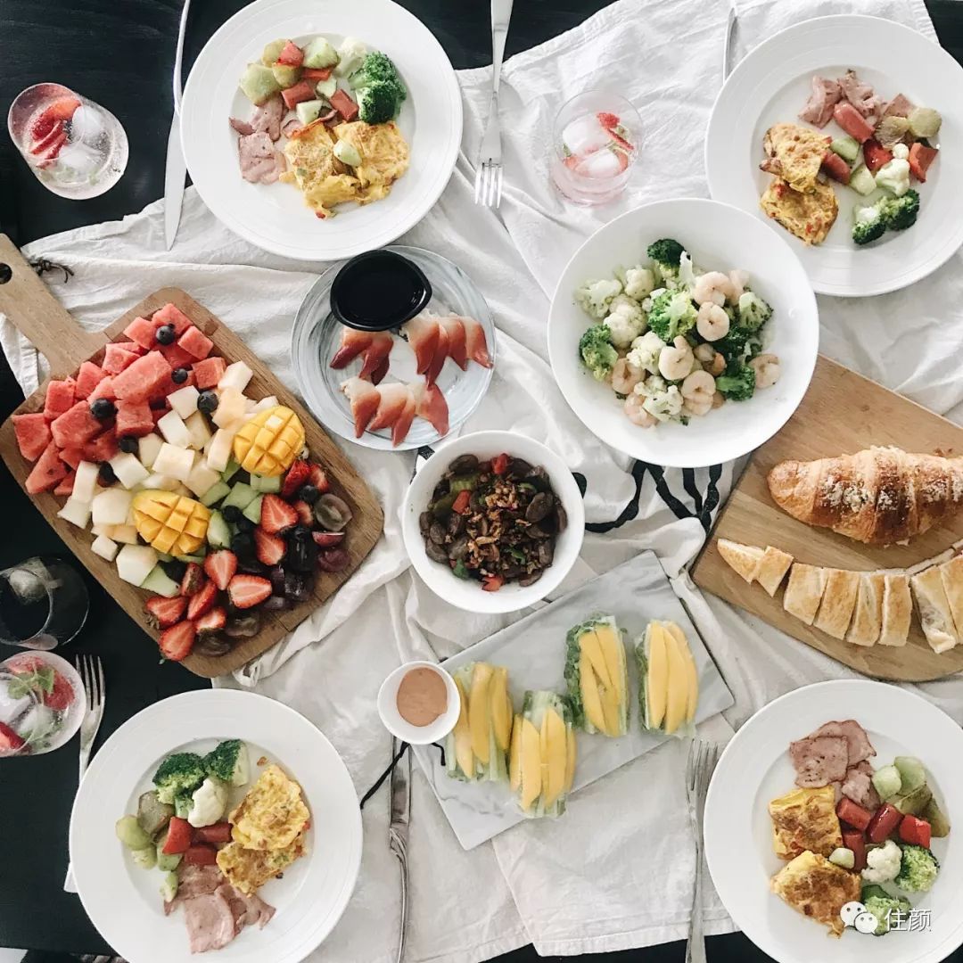 网购家具和实体店家具有什么区别,同样是网店为什么旗舰店的贵