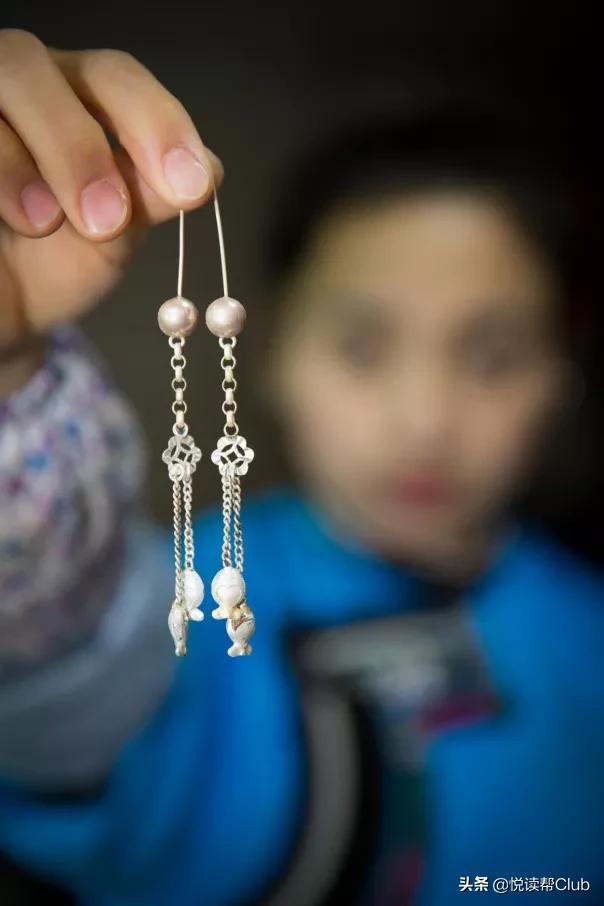 安顺风物|用一锤一凿守护一门手艺：安顺九龙屯的“银匠世家”