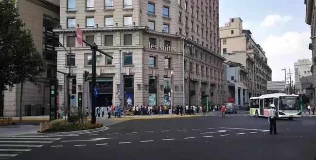 周杰伦奶茶在上海哪里,周杰伦同款奶茶被炒到上千块一杯