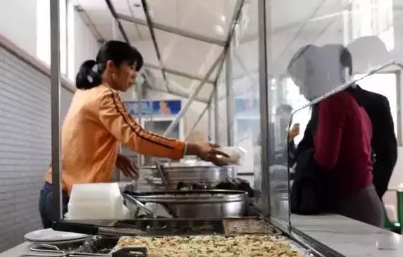 珠海美食破破烂烂的店,珠海最垃圾的店