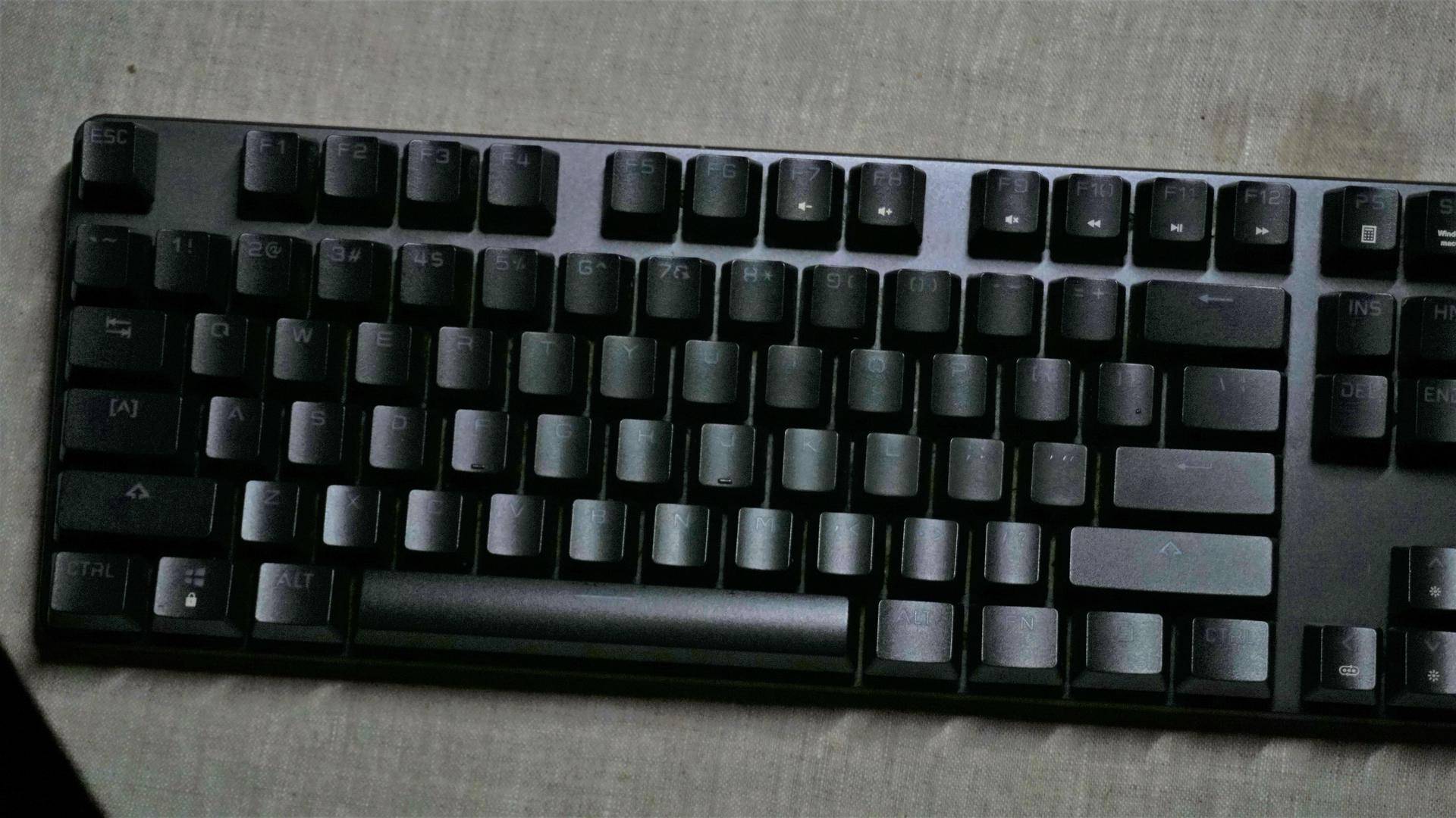 盖世小鸡gk300键盘评测,小鸡gk300双模键盘