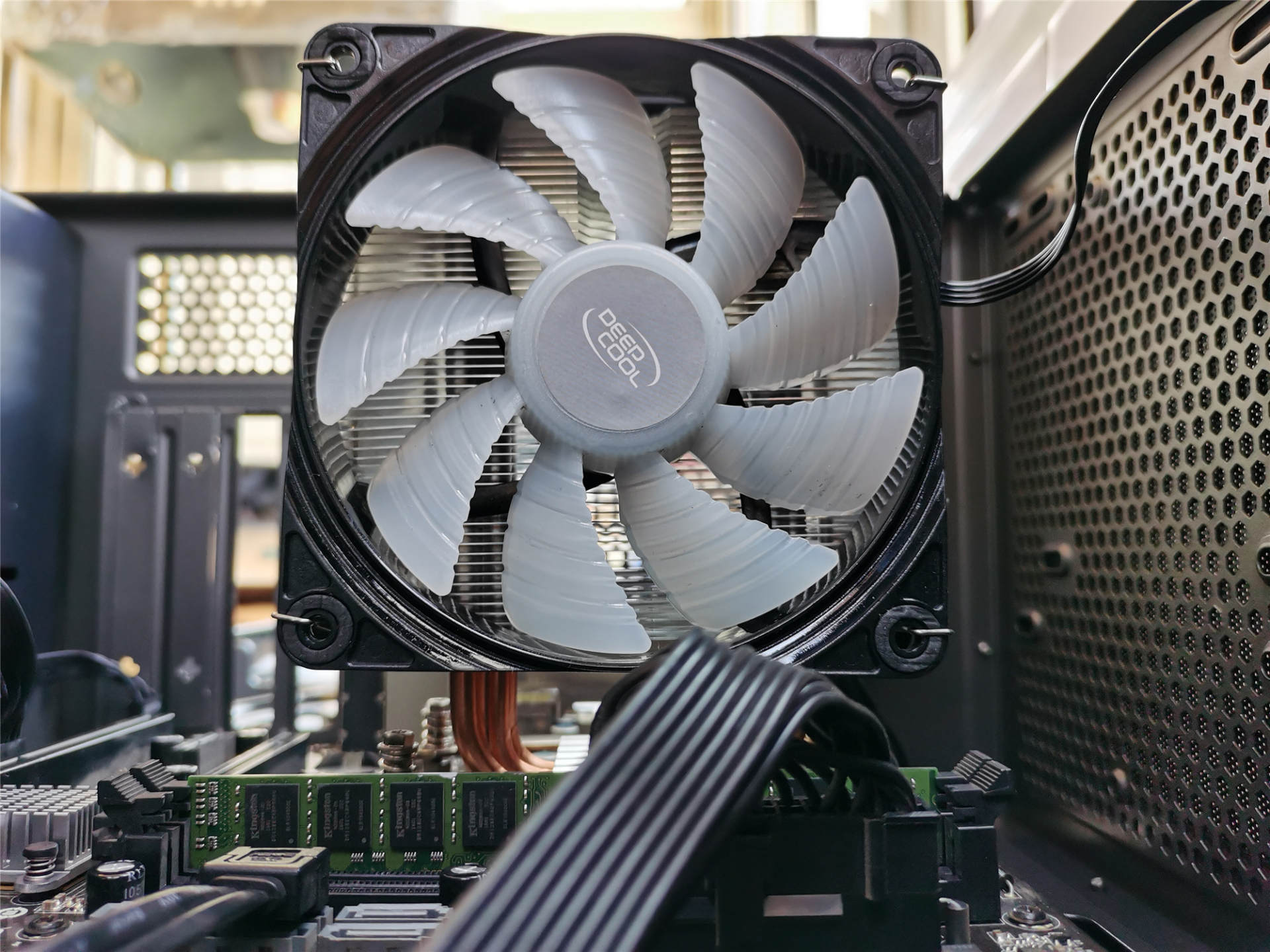 电脑一年清理几次灰,电脑清理灰尘后崩溃