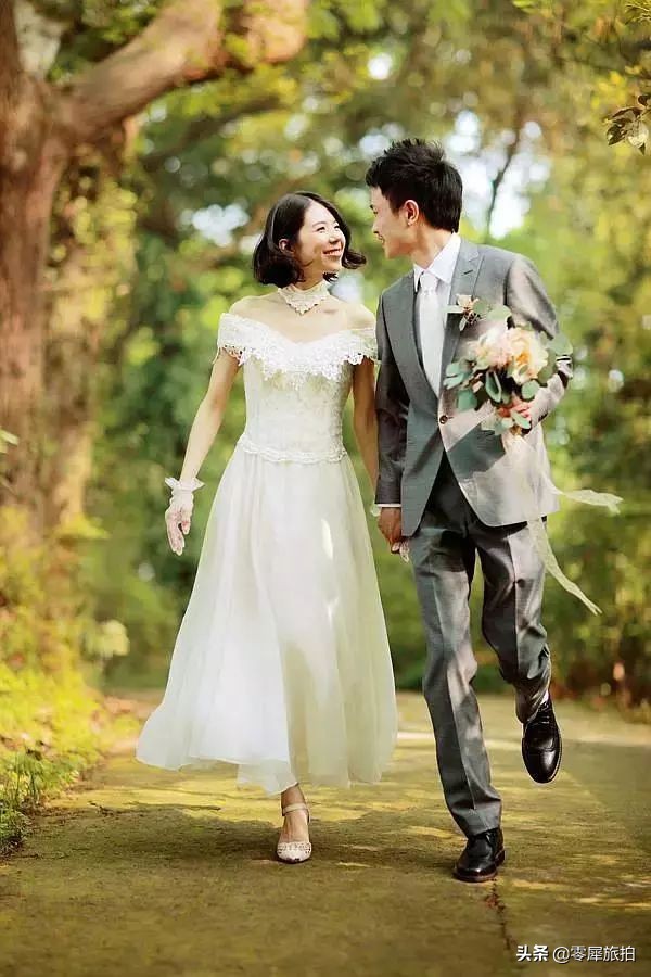 婚纱照穿什么衣服拍好看,拍摄婚纱照哪几个系列好看不过时