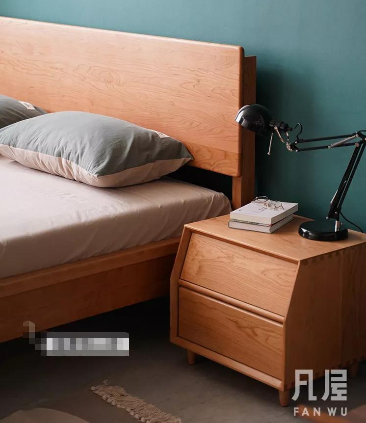 扔掉鸡肋床头柜,扔掉床头柜空间立马变大
