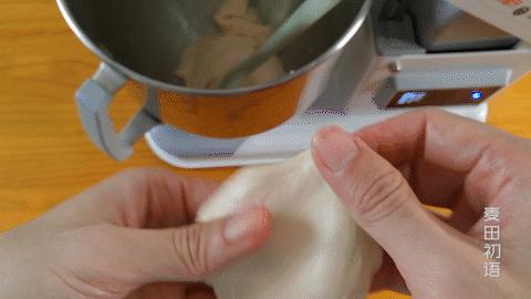 快速揉面出膜,没有揉面机如何揉出手套膜