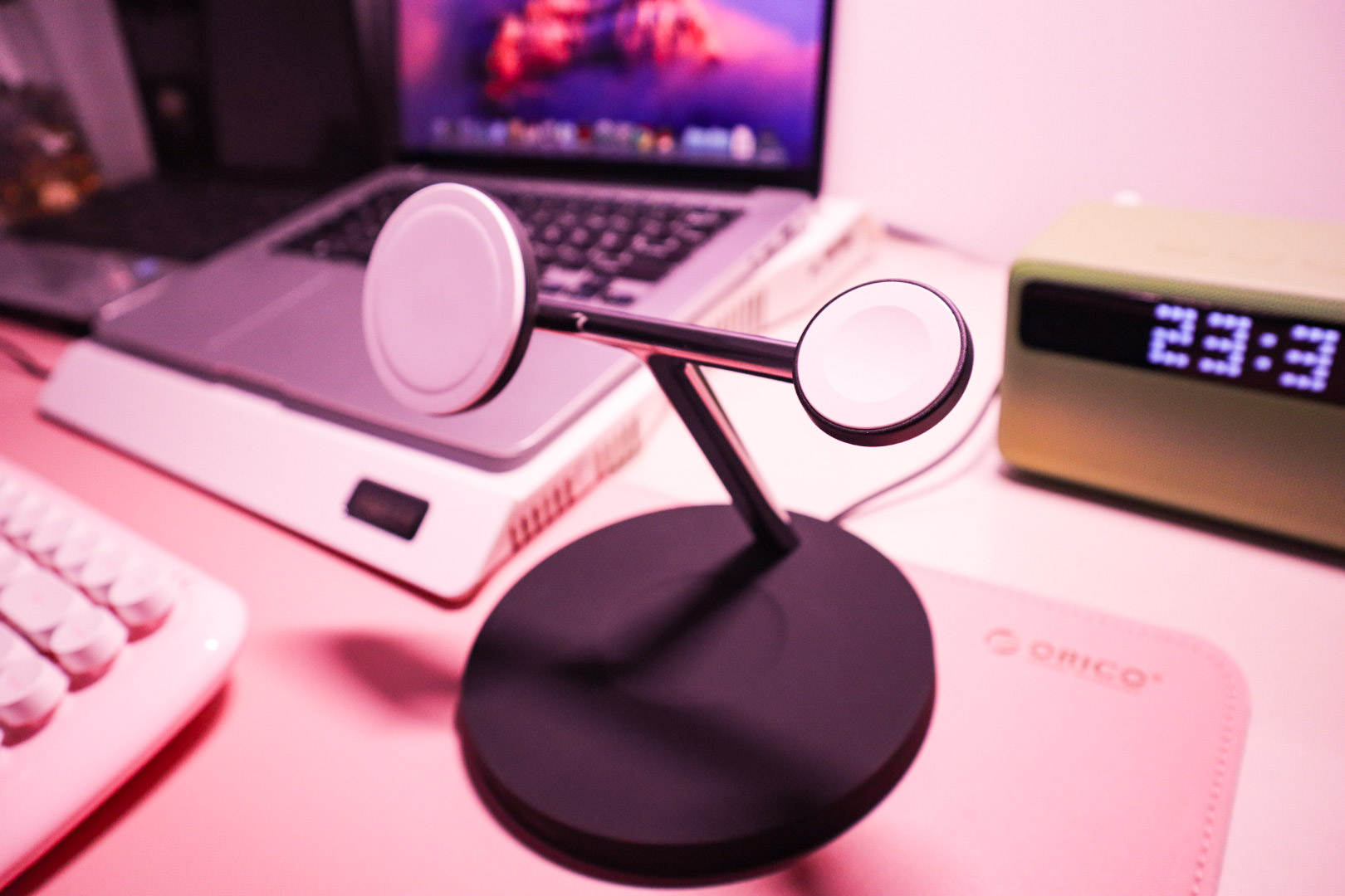 地表最强无线充？且看贝尔金三合一无线充值不值千元