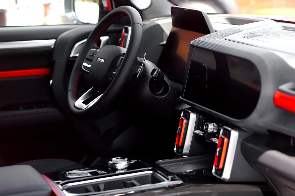 拉布拉多一窝13只哈士奇,哈士奇和拉布拉多哪个贵