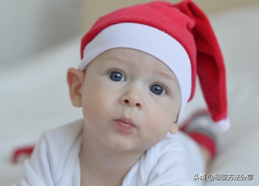 宝宝老爱乱咬东西怎么回事,宝宝喜欢乱咬人怎么办