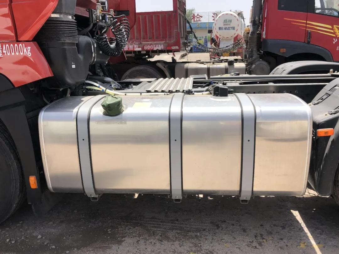 中国重汽豪沃t7h9.6米460马力,中国重汽豪沃t7h自卸车