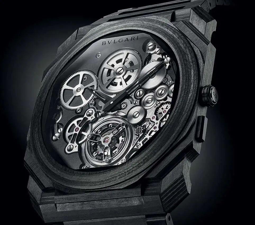 RR·TRENDS|始于颜值陷于内涵