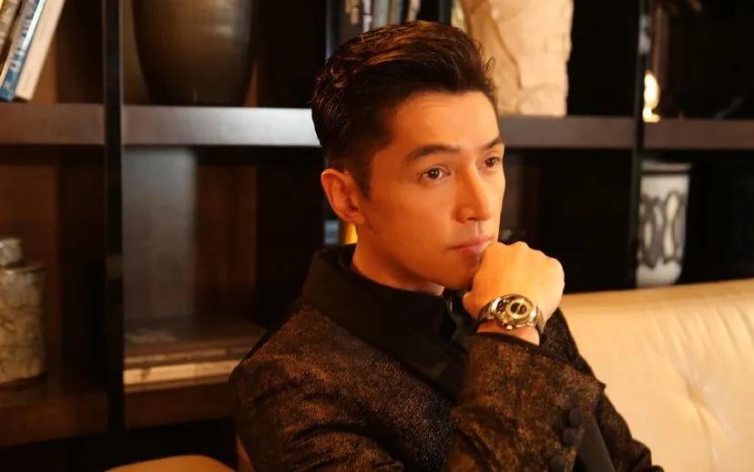 何炅高情商介绍郭麒麟片段,娱乐圈明星的高情商