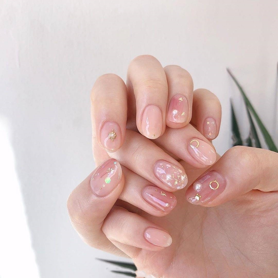 仙气十足的透明美甲,赶走夏日炎热怎能少得了它