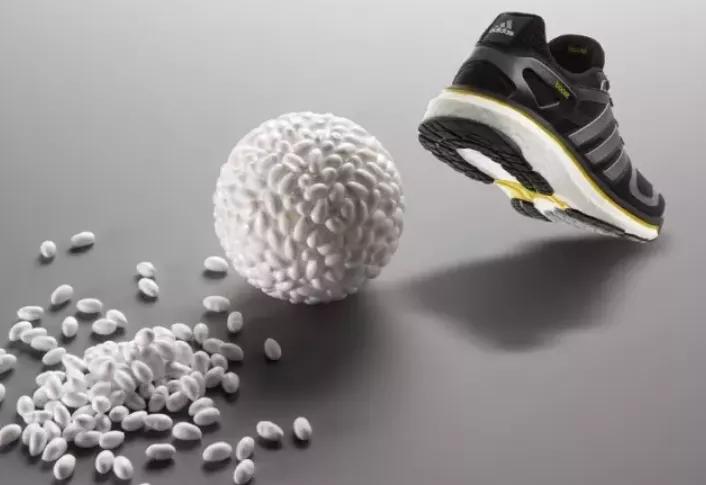 不怕踩狗屎的鞋,adidasyeezyboostrunner700v2