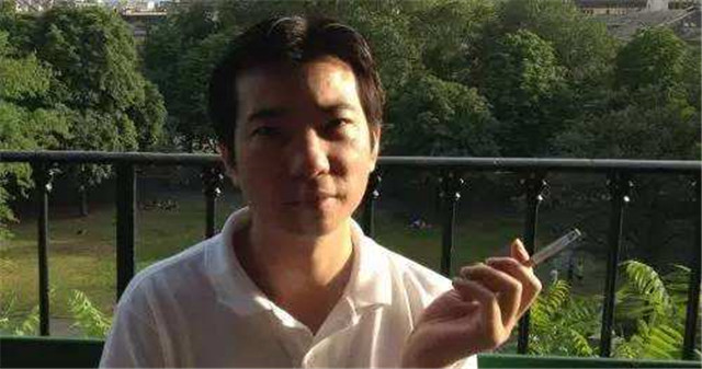 三无少年逆袭中国站长第一人，创造4399，坚持“抄袭”被投诉