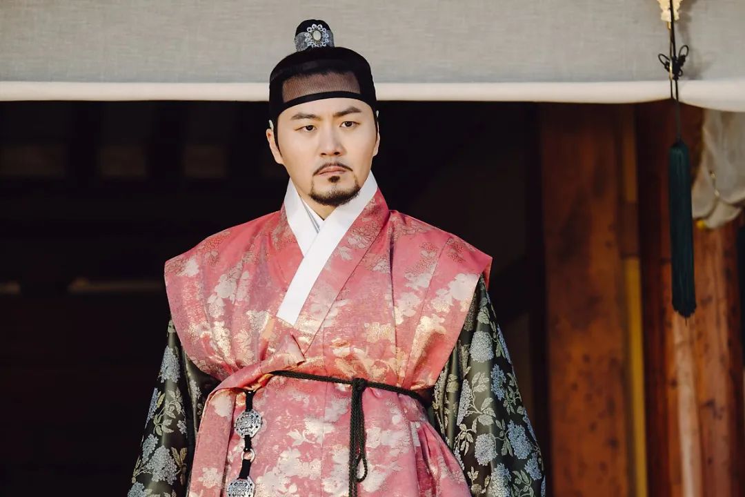 时隔九年终于回归,首播就破了收视纪录