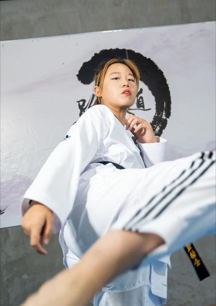 身高180cm！湖南女大学生练习跆拳道一年，相继斩获省赛、国赛冠军！