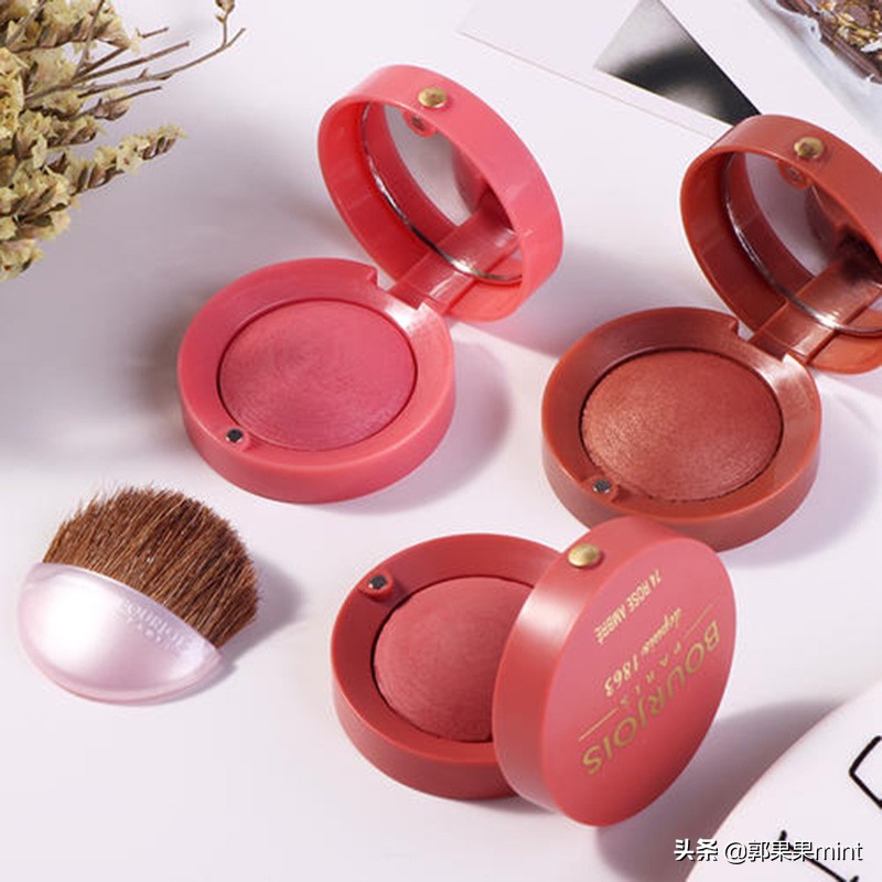 有哪些神仙腮红好用的颜色,美到犯规的神仙颜值