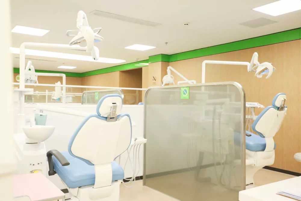 口腔门诊能不能看喉咙卡鱼刺,口腔科门诊可以拔鱼刺吗