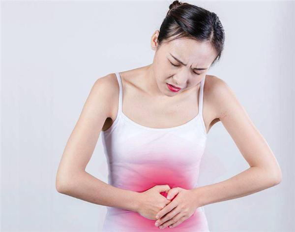 女性来例假为什么会有血疙瘩,女性来例假时有血块是什么原因