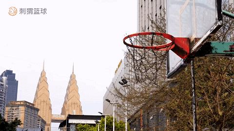 曾经拥有CBA队伍的山城重庆，篮球江湖再次激荡