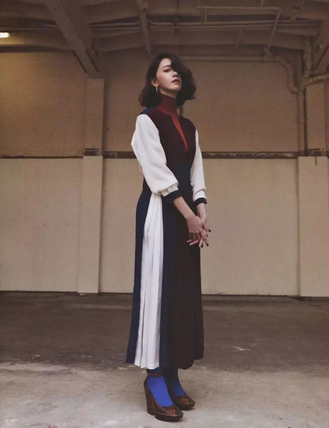 林允儿在韩国出道的视频,林允儿最近在中国出席的活动