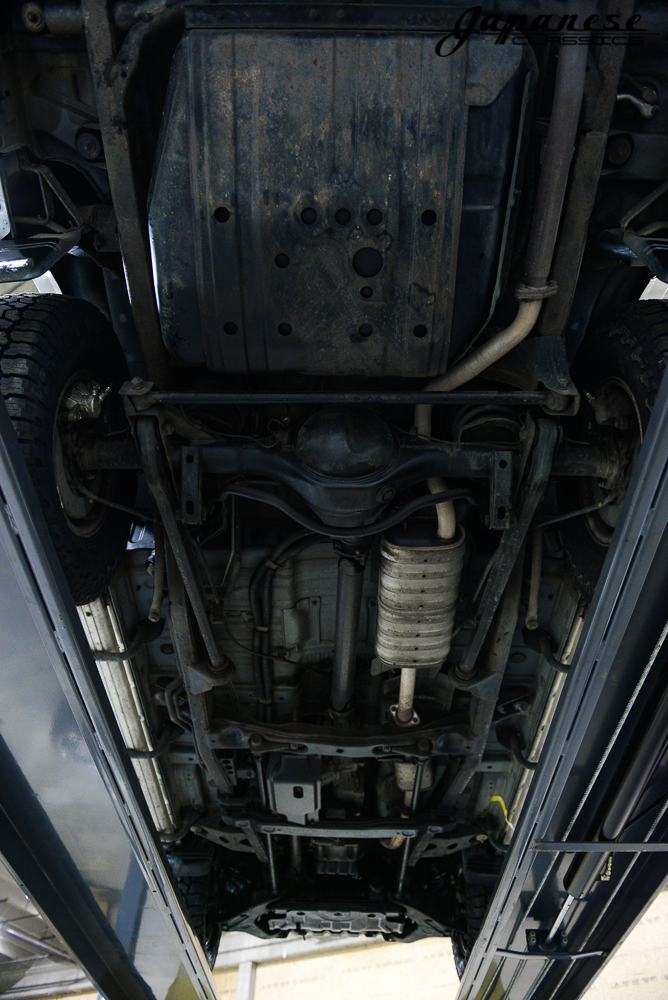 国外91年二手帕杰罗至今仍卖7万人民币看品相你觉得值么？