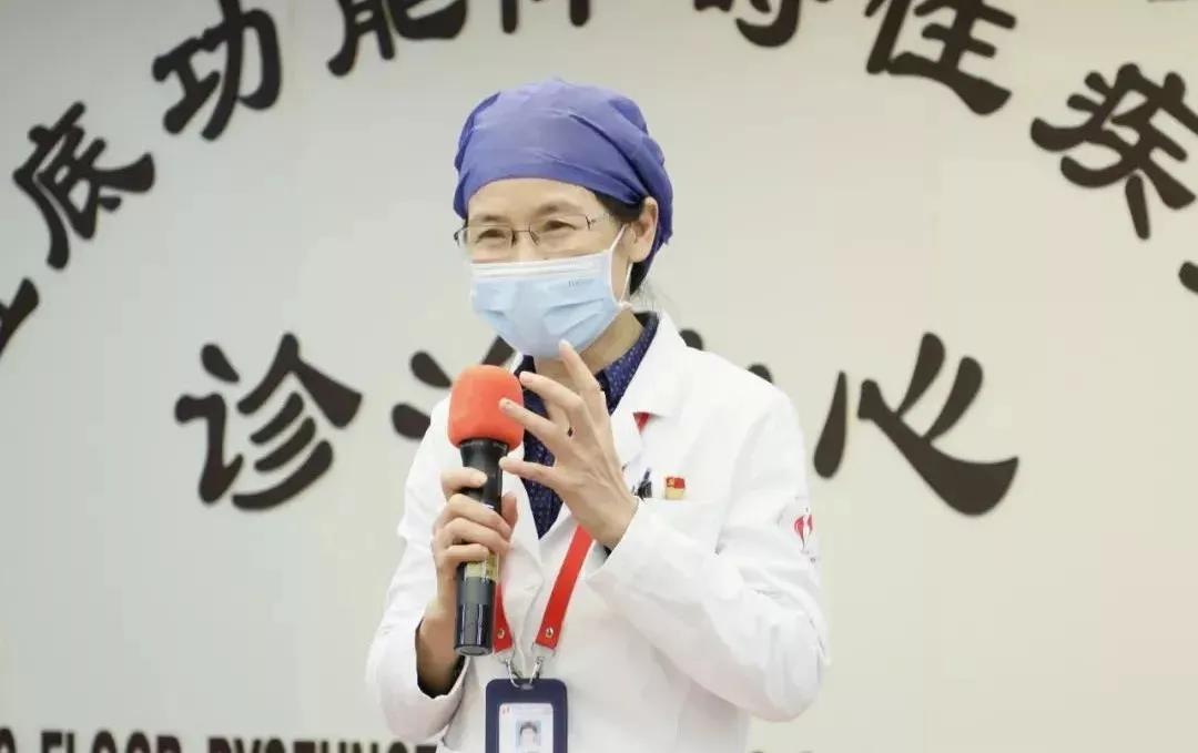 你妈妈可能正在承受这种病痛！医生建议：子女多关注这种病