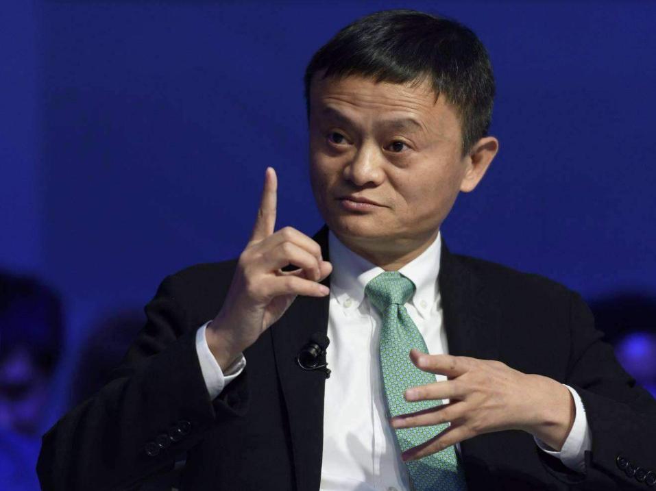 普京怎么看待马云退休,马云回答普京为什么退休原版视频