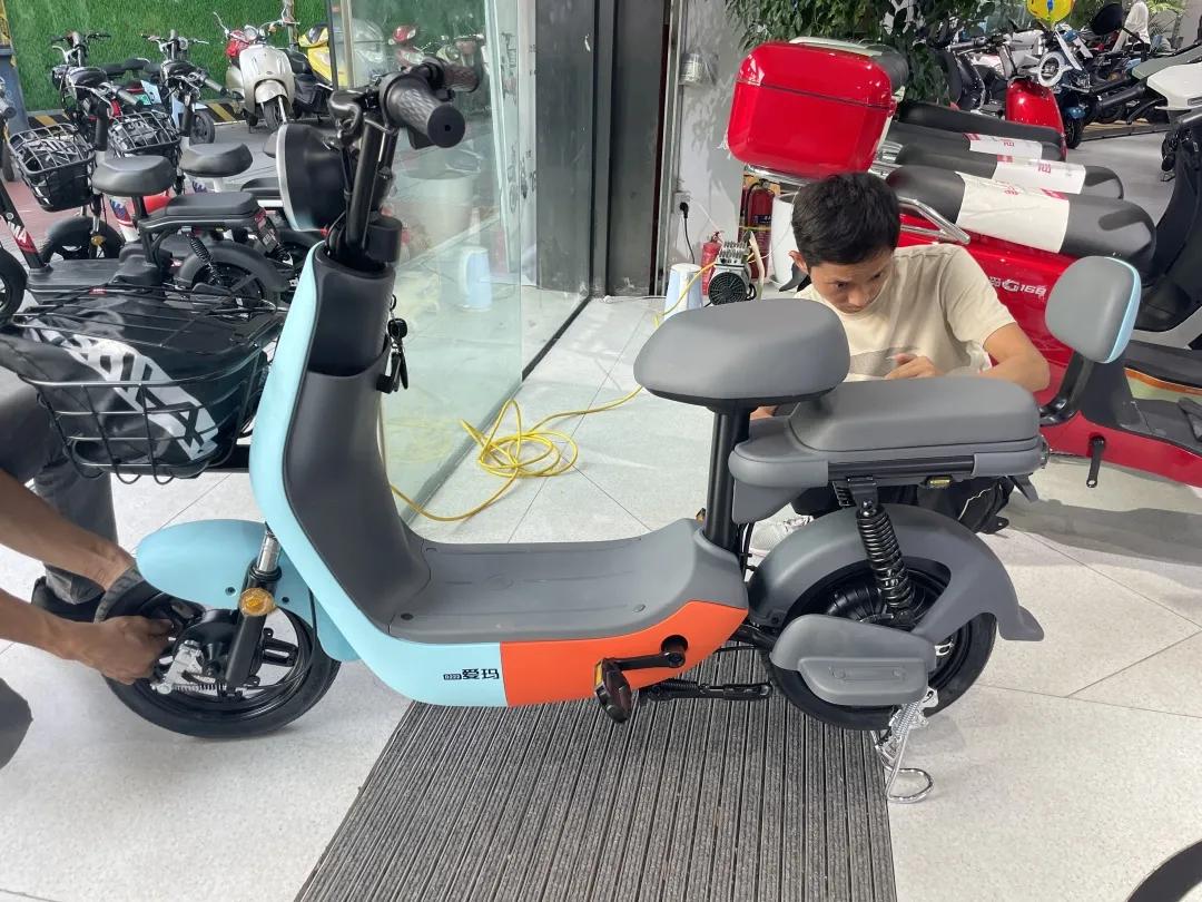 骑上小熊引擎迷你GO：2499，不烧骨油