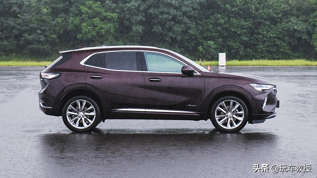 试驾全新别克昂科威s,别克新昂科威内饰功能