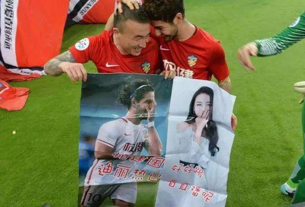 我是个U23球员,2018年过去了,我一点也不怀念它