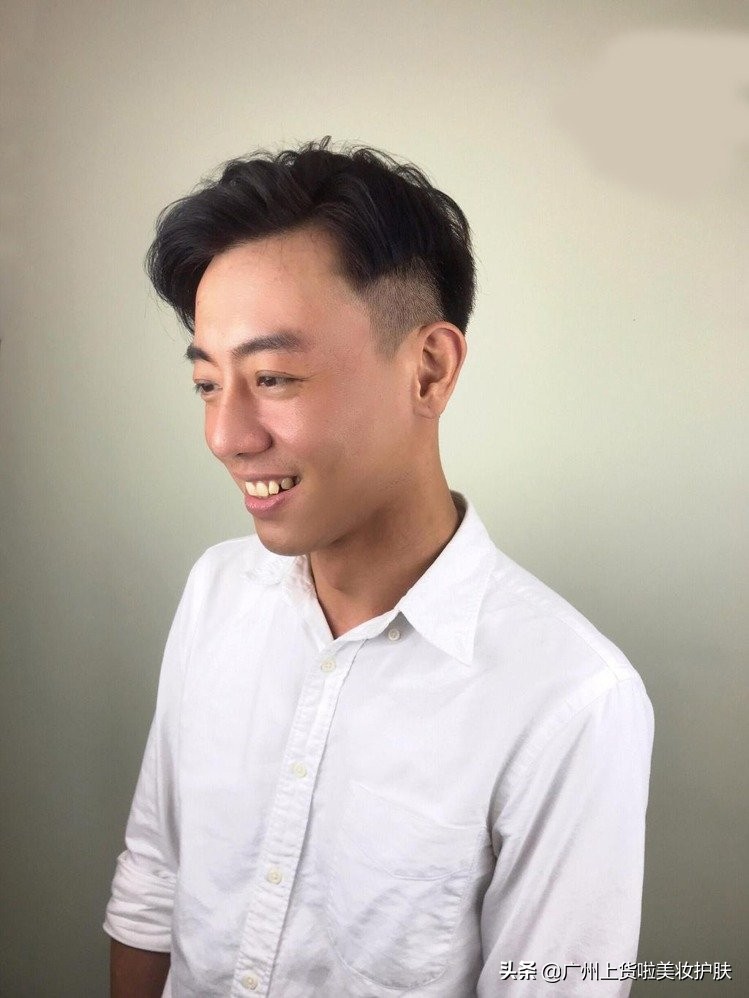 三款热搜的男生清爽露额头发型!让女孩对你刮目相看