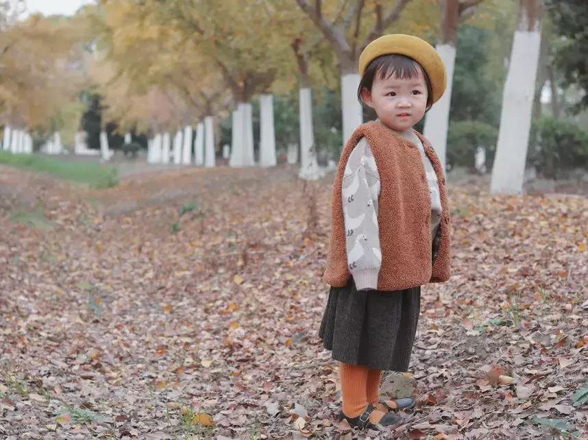敏感肌肤冬天起皮怎么补水,皮肤干紧绷敏感肌肤泛红怎么修复