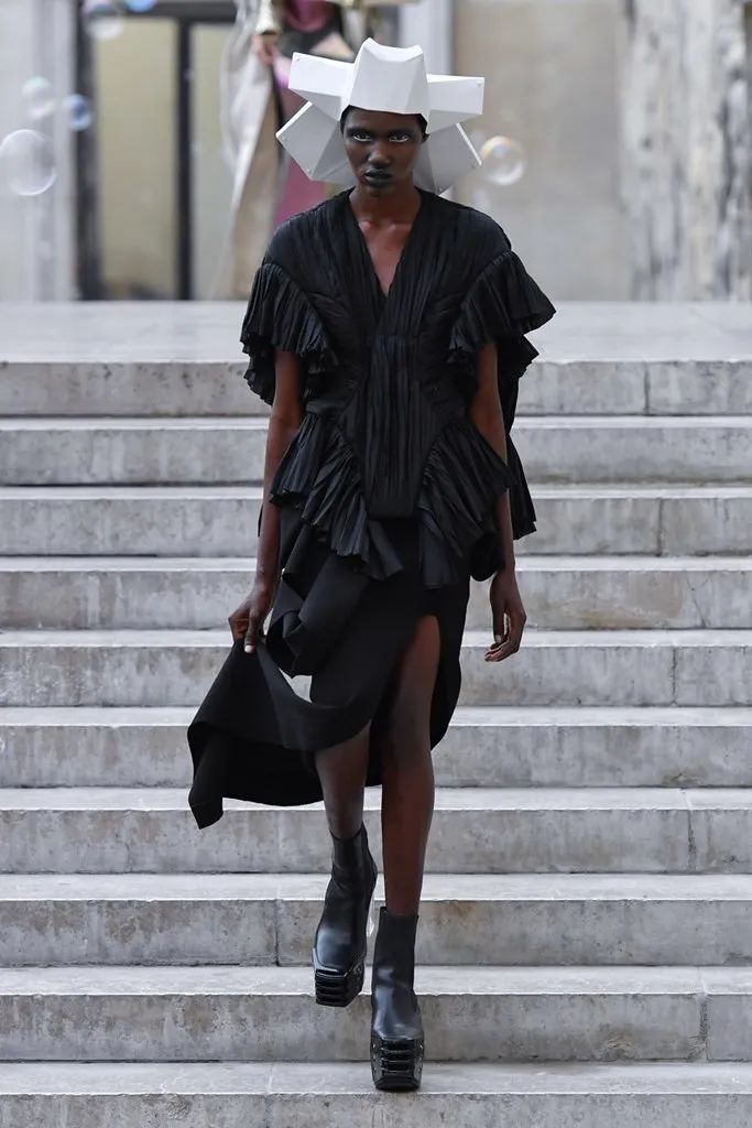 你选谁？服装大神的“窝”