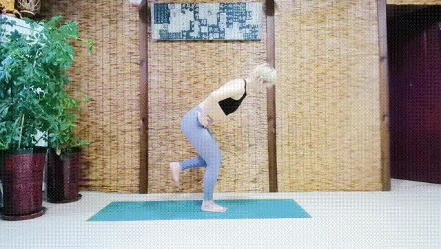 左右骨盆角度不一样,左侧骨盆比右侧骨盆突出怎么调整