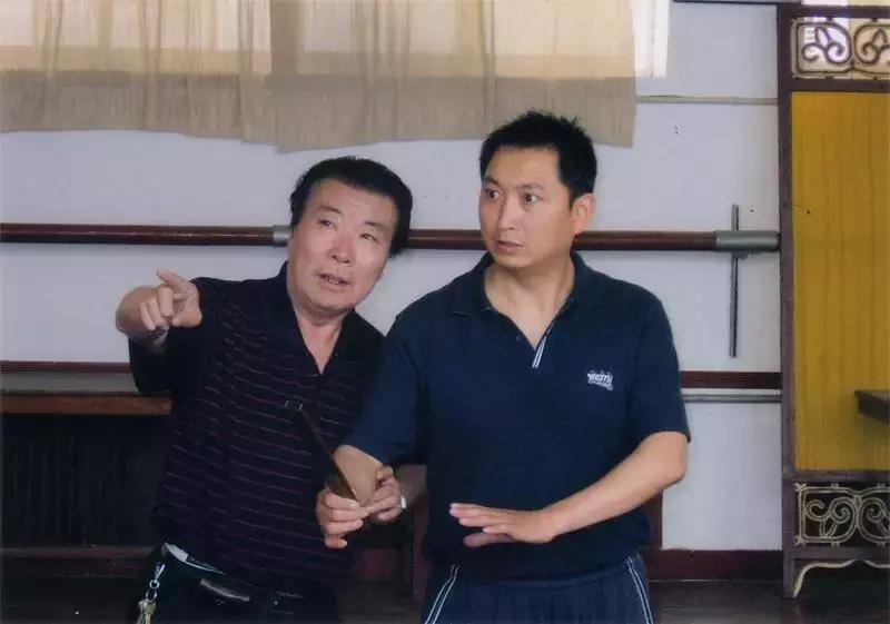 秦腔二进宫郭明霞张兰秦贠宗翰,贠宗翰秦腔红灯记刑场斗争视频