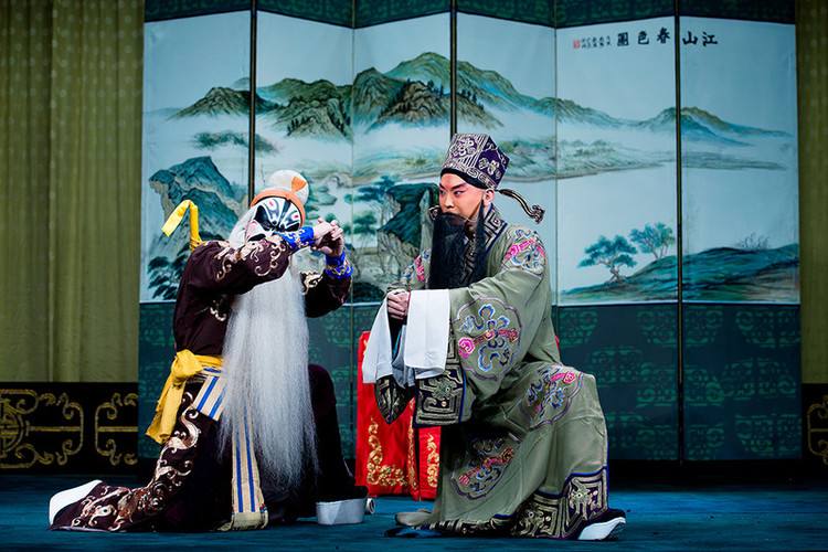 廉颇给相如负荆请罪后怎么了,廉颇和谁负荆请罪