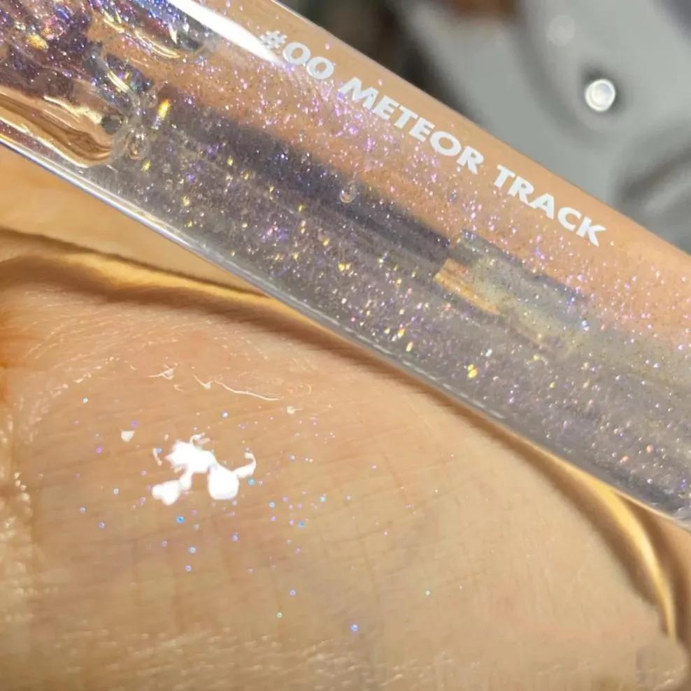 显白嘟嘟唇唇蜜,嘟嘟唇橘色唇蜜