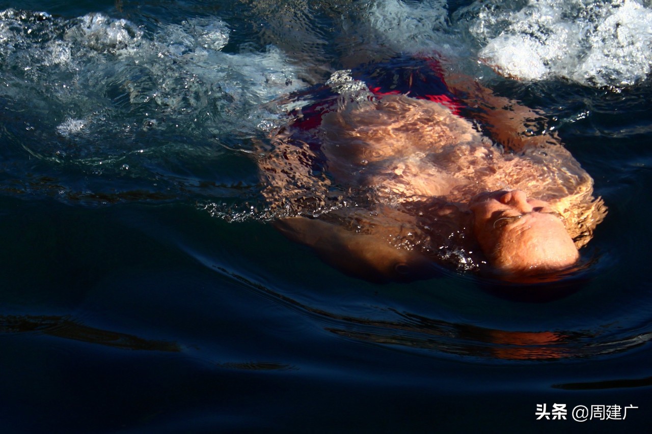 《基因红大帅》第389章赤条条验证（E）