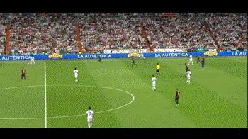 防守型边后卫怎么踢,中后卫和边后卫哪个更难踢